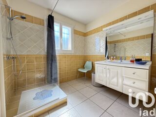  Maison � vendre 8 pi�ces 163 m�