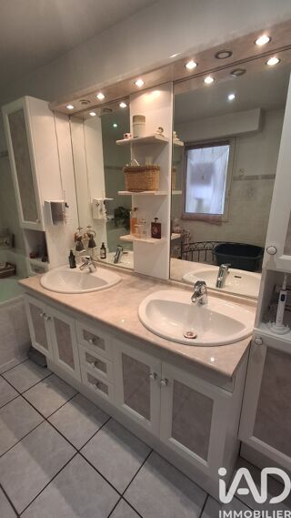  Maison � vendre 11 pi�ces 270 m�