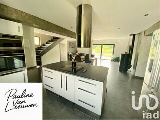  Maison  vendre 4 pices 215 m