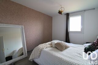  Appartement  vendre 4 pices 82 m