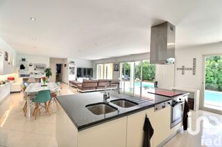  Maison � vendre 5 pi�ces 140 m�