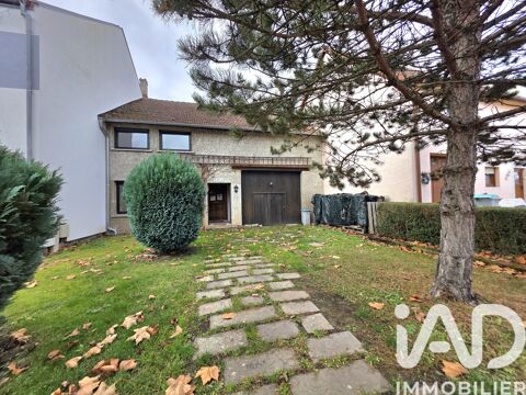   Vente Maison de village 7 pi�ces Maison - 7 pi�ce(s) - 229 m�