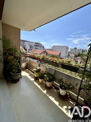  Appartement � vendre 4 pi�ces 77 m�