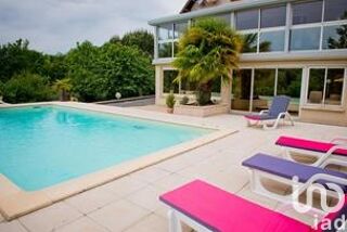  Maison � vendre 8 pi�ces 210 m�