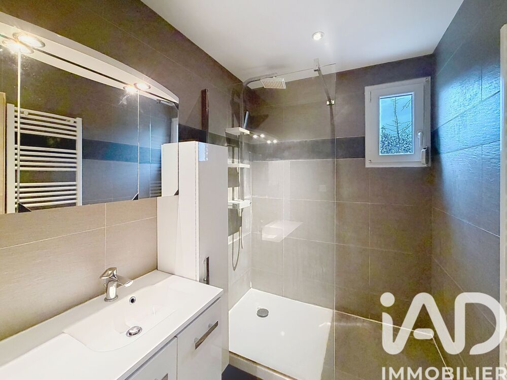 � vendre  Maison Dommartin (69380)