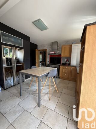  Maison � vendre 12 pi�ces 377 m�