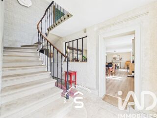  Maison � vendre 8 pi�ces 242 m�