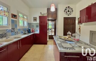  Maison � vendre 6 pi�ces 214 m�