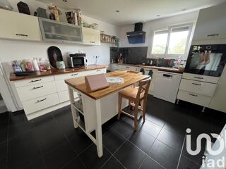  Maison  vendre 5 pices 145 m