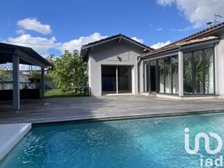  Maison  vendre 7 pices 210 m