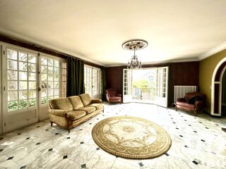  Maison � vendre 10 pi�ces 166 m�