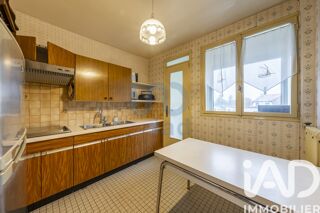  Appartement  vendre 4 pices 82 m