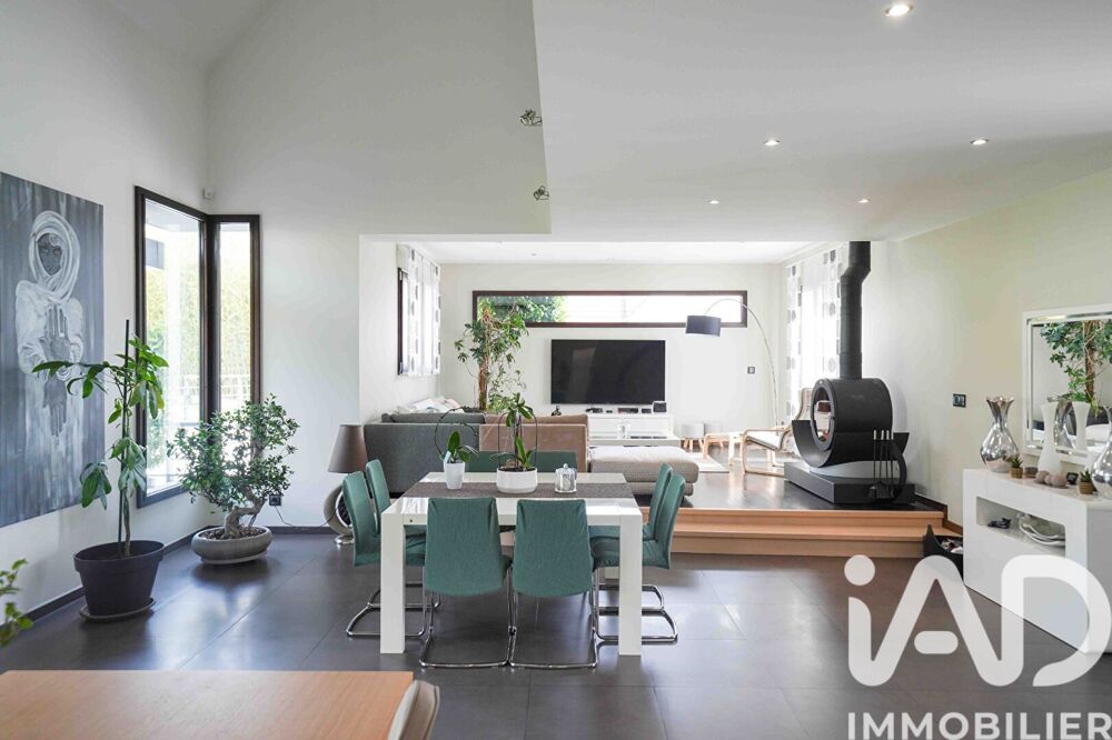 � vendre  Villa Claye-Souilly (77410)