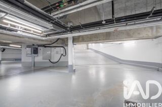  Parking / Garage  vendre 13 m