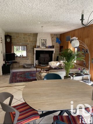  Maison  vendre 6 pices 210 m