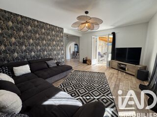  Maison  vendre 8 pices 160 m