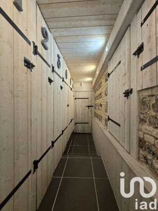  Maison  vendre 7 pices 240 m