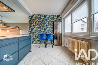  Appartement � vendre 4 pi�ces 82 m�