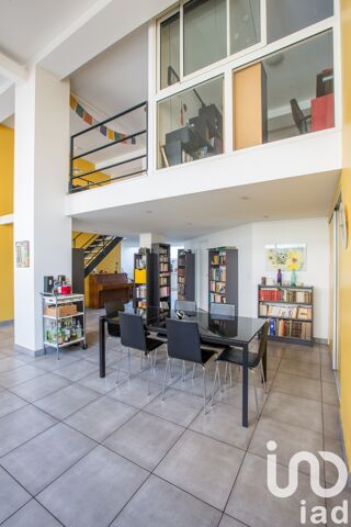  Appartement � vendre 5 pi�ces 192 m�