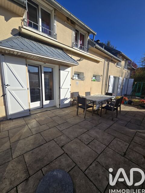   Vente Maison de village 7 pi�ces Maison - 7 pi�ce(s) - 175 m�