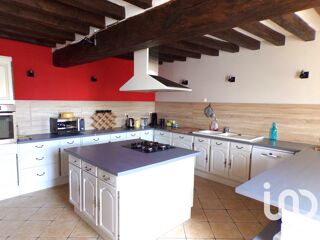  Maison  vendre 6 pices 220 m