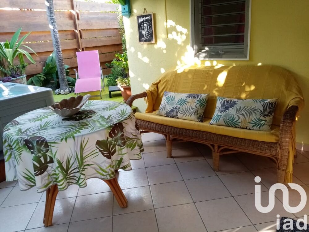 � vendre  Maison Sainte-Anne (97180)