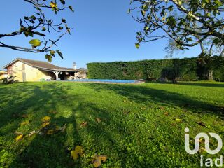  Maison  vendre 8 pices 195 m