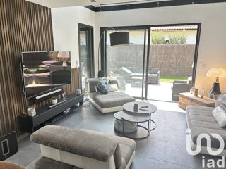  Villa  vendre 6 pices 160 m