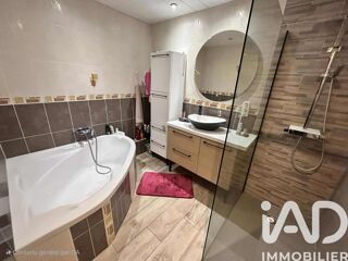  Immeuble � vendre 390 m�