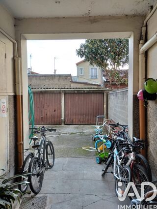  Immeuble � vendre 416 m�