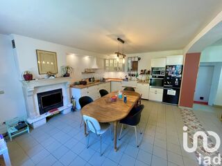  Maison � vendre 9 pi�ces 203 m�