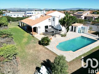  Maison � vendre 9 pi�ces 321 m�