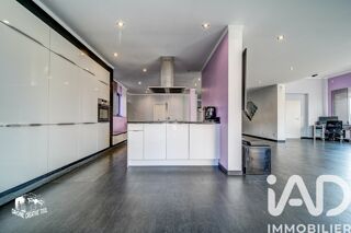  Maison � vendre 6 pi�ces 230 m�