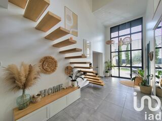  Maison � vendre 9 pi�ces 265 m�