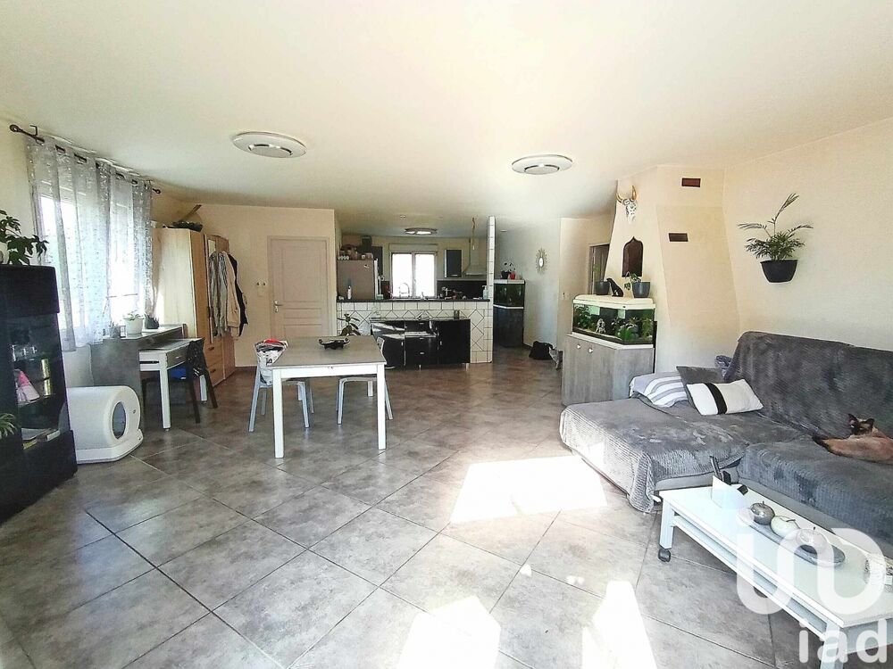 Vente Maison Vente Maison traditionnelle 5 pices Sury-le-comtal