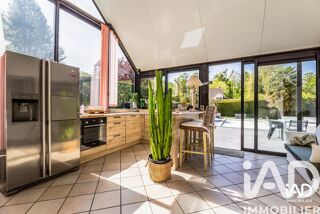  Maison � vendre 10 pi�ces 232 m�