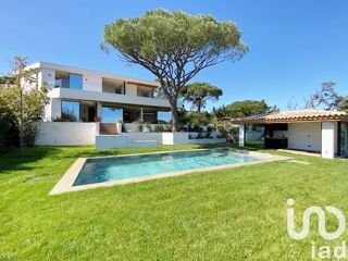  Villa  vendre 8 pices 482 m