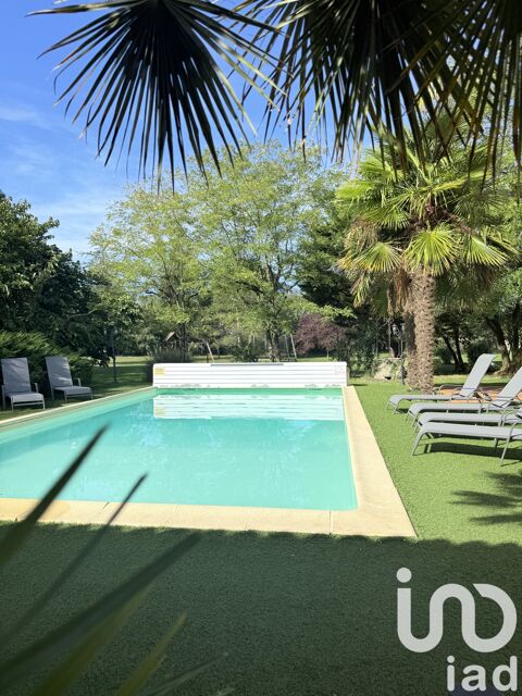   Vente Demeure 19 pi�ces Maison - 15 + pi�ce(s) - 605 m�