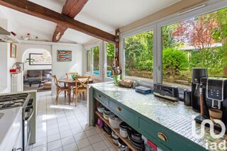  Maison � vendre 5 pi�ces 205 m�