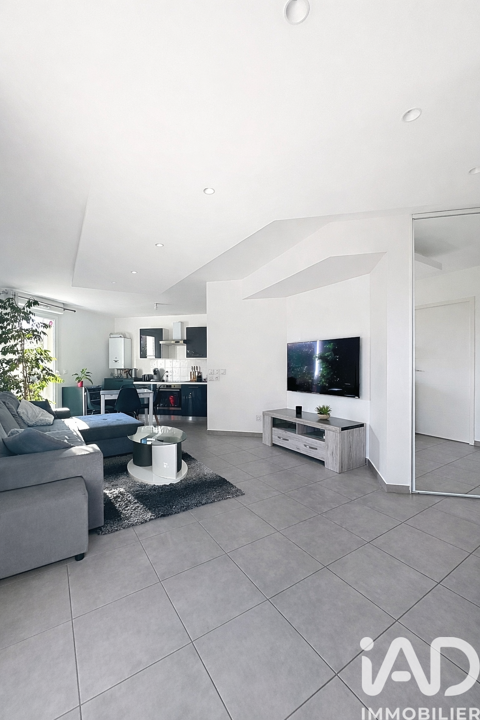   Vente Appartement 4 pi�ces Appartement - 4 pi�ce(s) - 80 m�