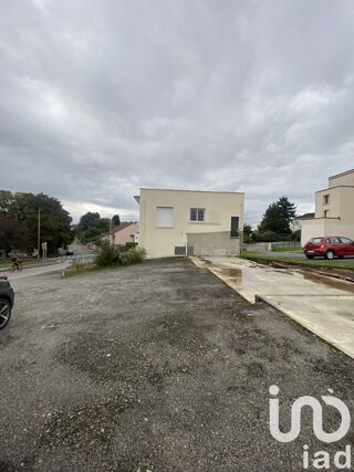  Immeuble � vendre 240 m�