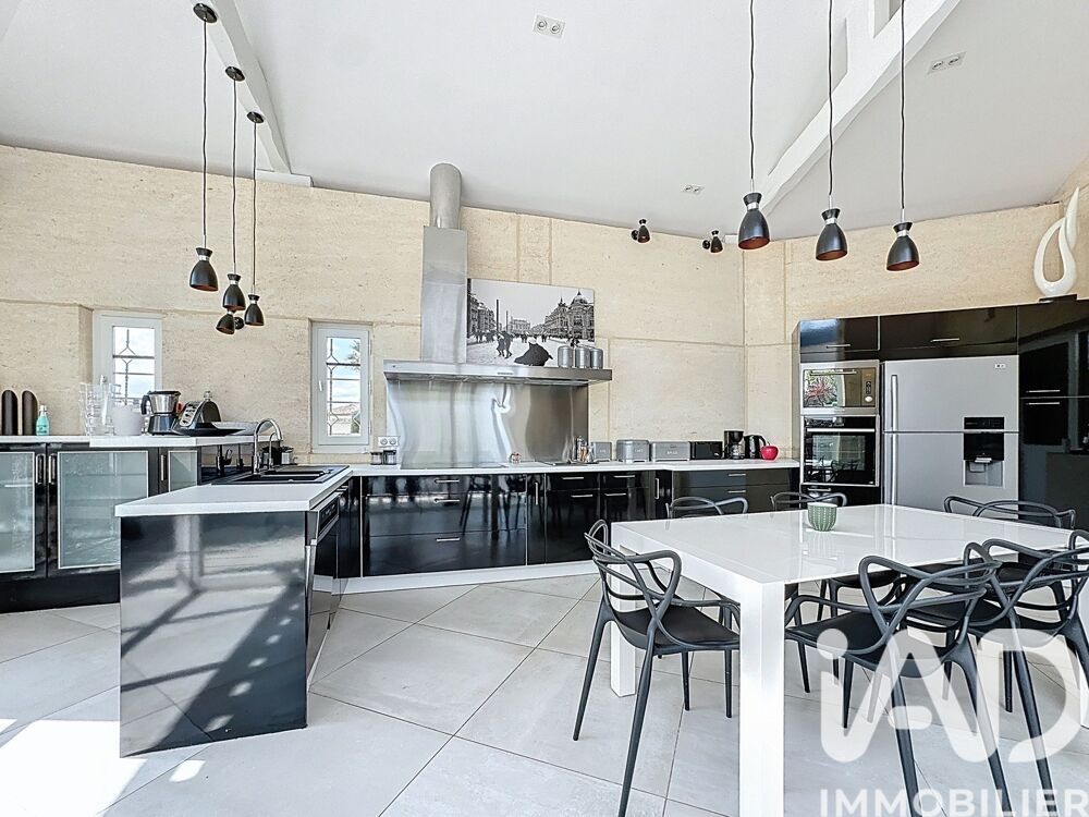 � vendre  Villa Caux (34720)