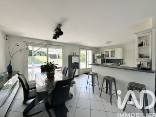  Maison  vendre 7 pices 143 m