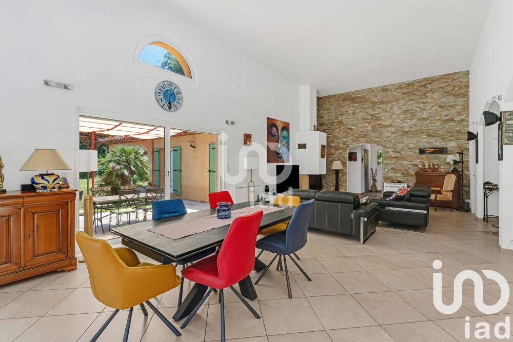  vendre  Maison La Garde-Freinet (83680)