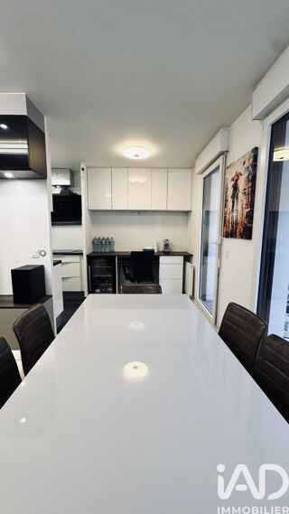  Appartement � vendre 4 pi�ces 77 m�