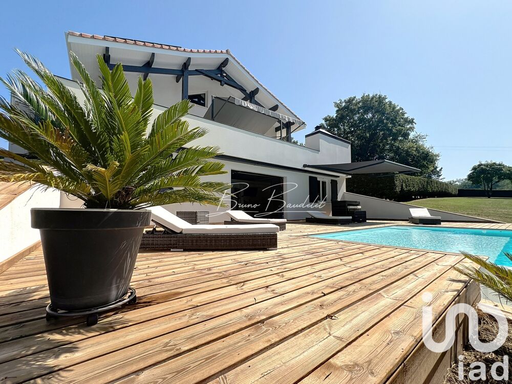 � vendre  Maison Cr�on (33670)