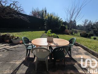  Maison  vendre 6 pices 145 m