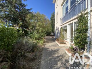  Immeuble  vendre 294 m