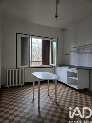  Immeuble � vendre 263 m�