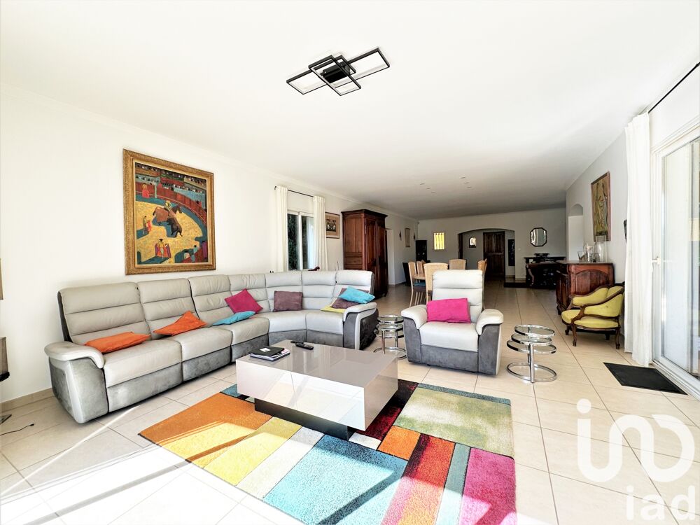  vendre  Maison Uzs (30700)